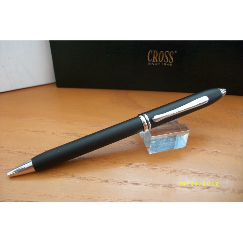 Elegante Boligrafo Cross Townsend negro Asfalto terminaciones oro 23kts.        ULTIMA UNIDAD EN VENTA.