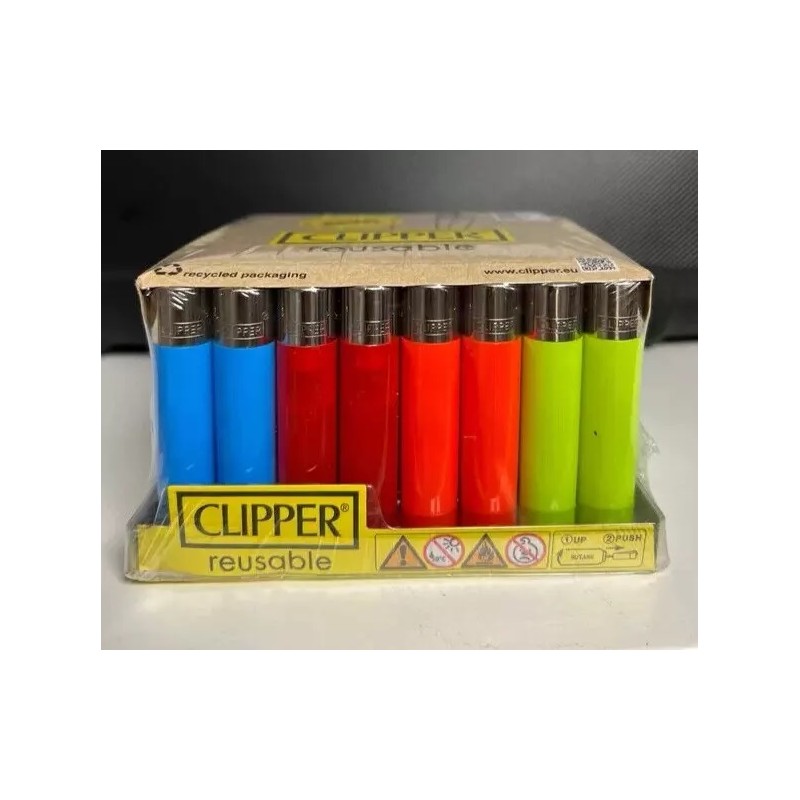 1 caja de   Mecheros Clipper   Colores micro largo . Nuevos y precintados