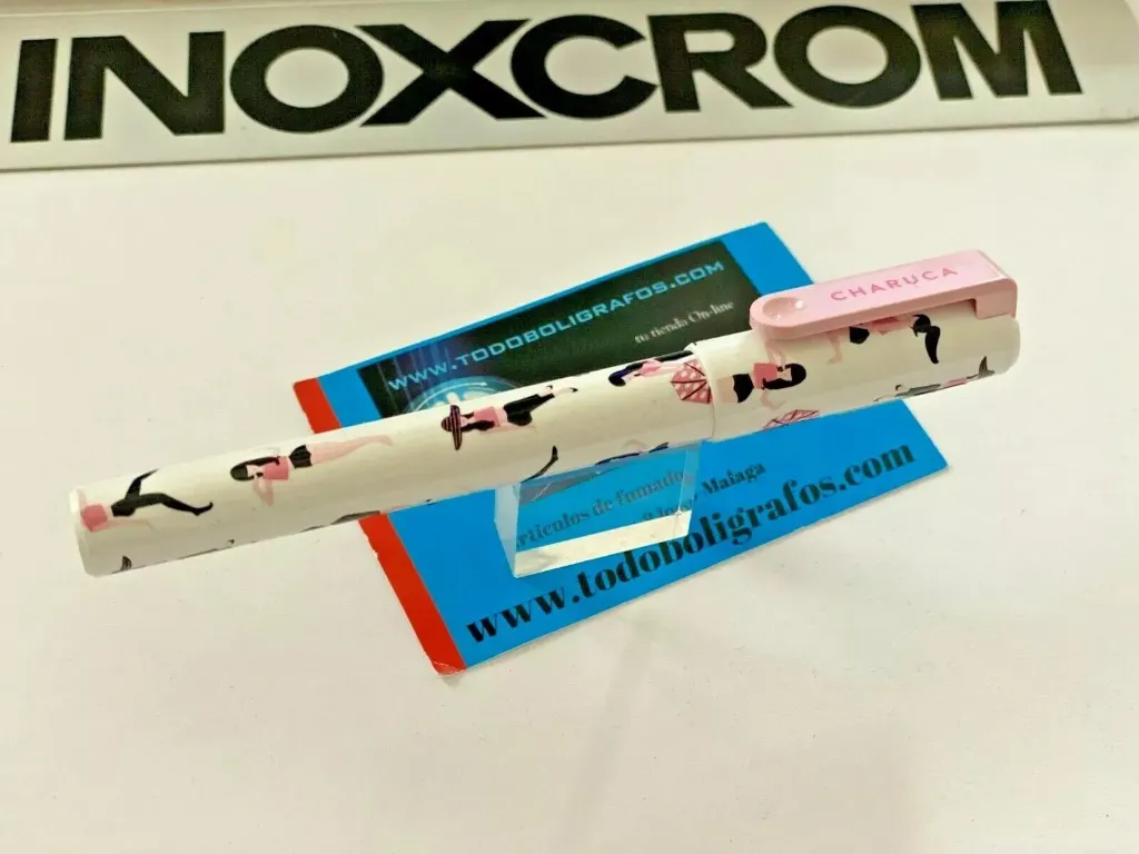Pluma estilografica Inoxcrom Charuca Moda. Nueva en bolsa de organza Inoxcrom
